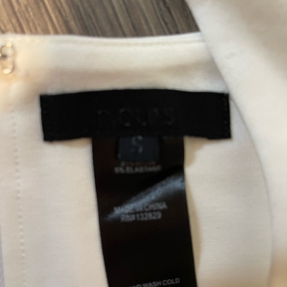 Hours Montee Crop Top - Picture 3 of 4